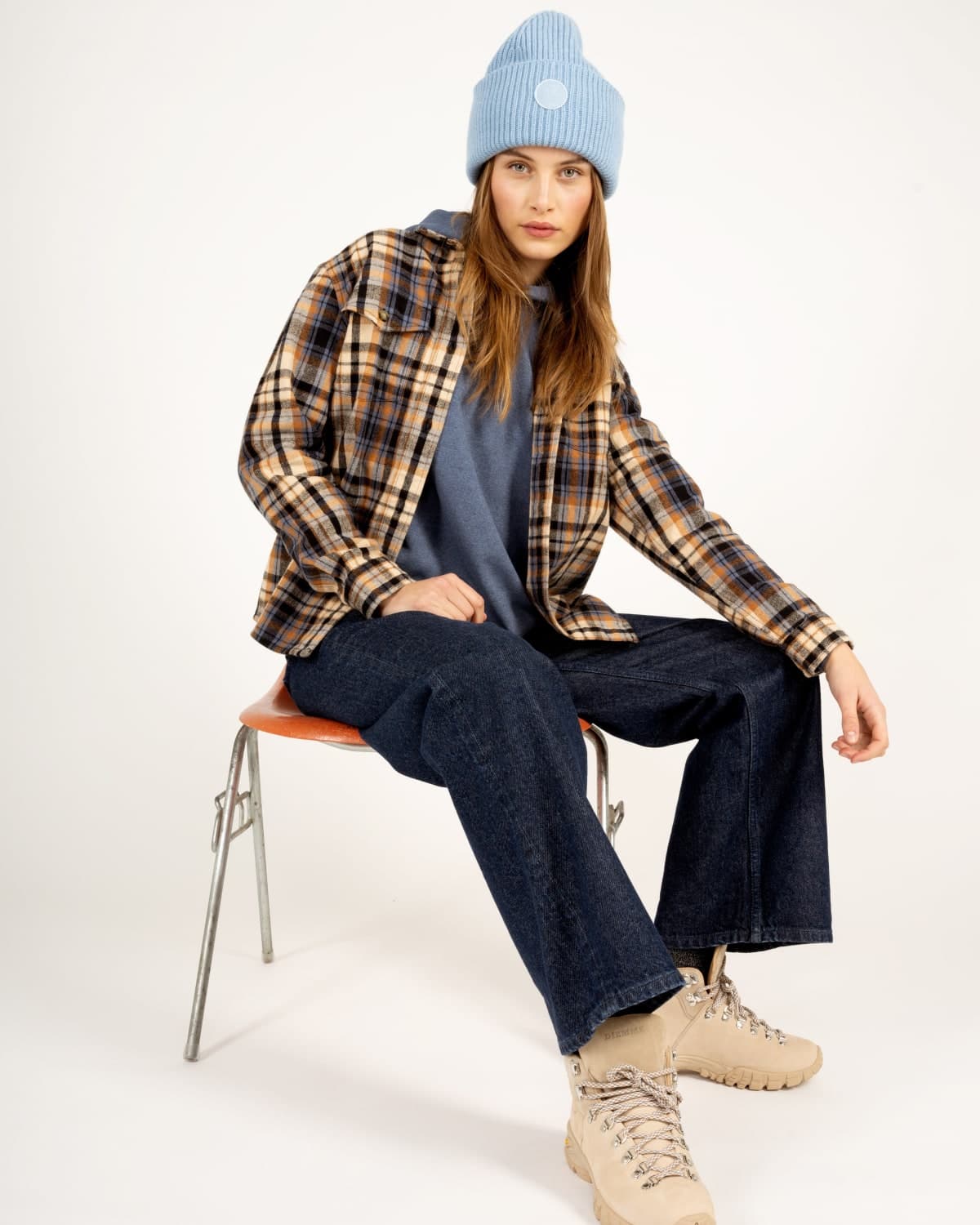Wide-Leg Jeans